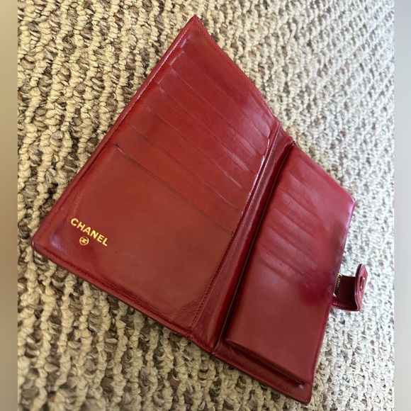 CHANEL Caviar Skin Long Bifold Wallet CC Logo With Box & Authenticity Card - Picture 3 of 16